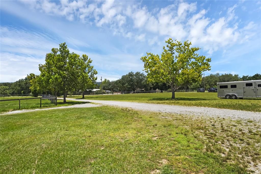 For Sale: $700,000 (3 beds, 2 baths, 2345 Square Feet)