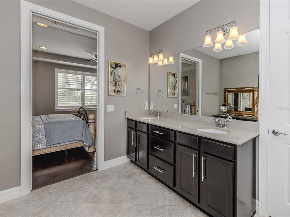 Active With Contract: $859,990 (3 beds, 3 baths, 2506 Square Feet)