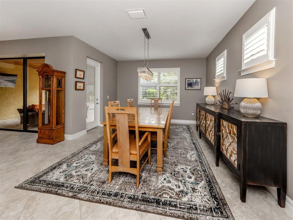 Active With Contract: $859,990 (3 beds, 3 baths, 2506 Square Feet)