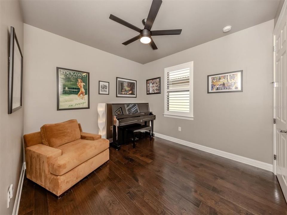 Active With Contract: $859,990 (3 beds, 3 baths, 2506 Square Feet)