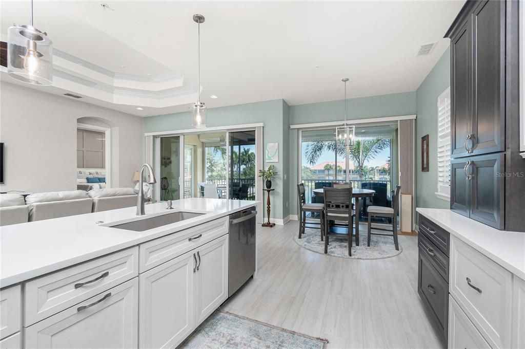 待售: $559,000 (3 贝兹, 2 浴室, 2374 平方英尺)