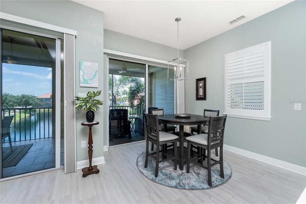 待售: $559,000 (3 贝兹, 2 浴室, 2374 平方英尺)