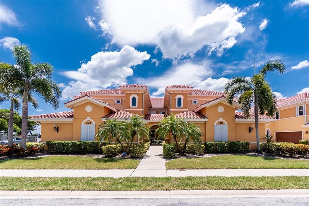 待售: $559,000 (3 贝兹, 2 浴室, 2374 平方英尺)