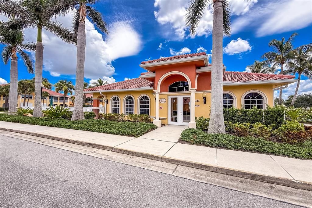 待售: $559,000 (3 贝兹, 2 浴室, 2374 平方英尺)