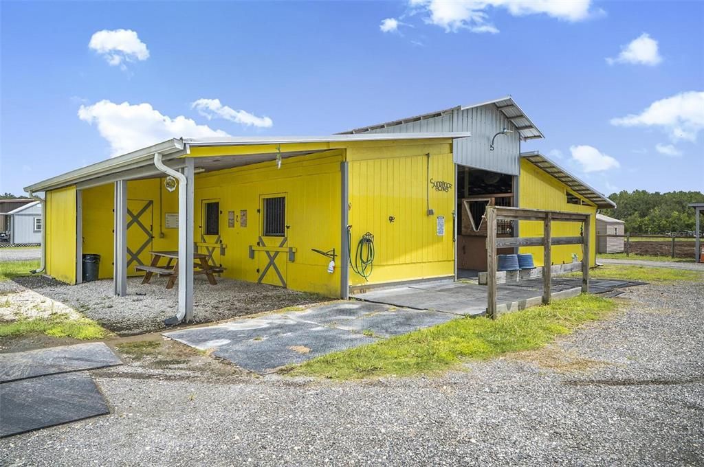 For Sale: $1,295,000 (9.86 acres)