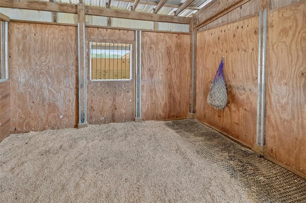 For Sale: $1,295,000 (9.86 acres)