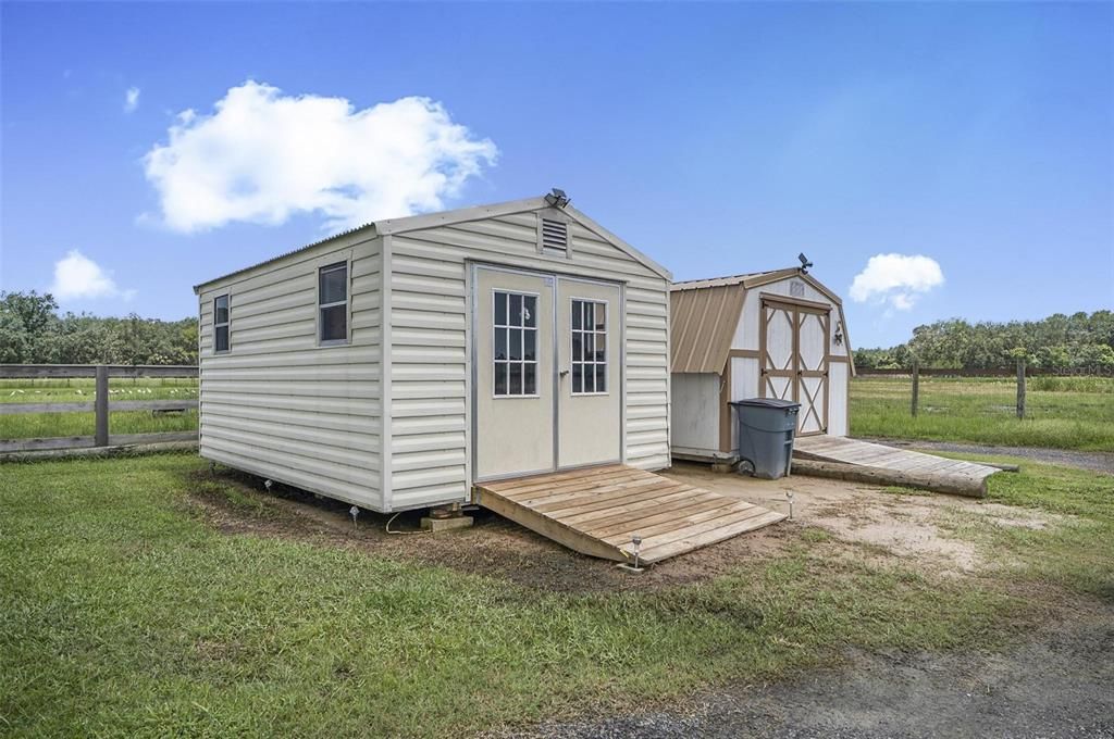 For Sale: $1,295,000 (9.86 acres)