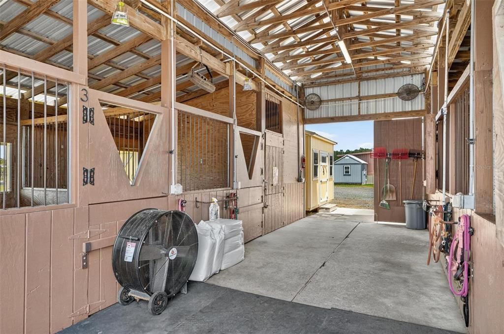 For Sale: $1,295,000 (9.86 acres)