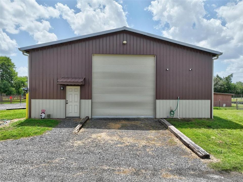 For Sale: $1,295,000 (9.86 acres)