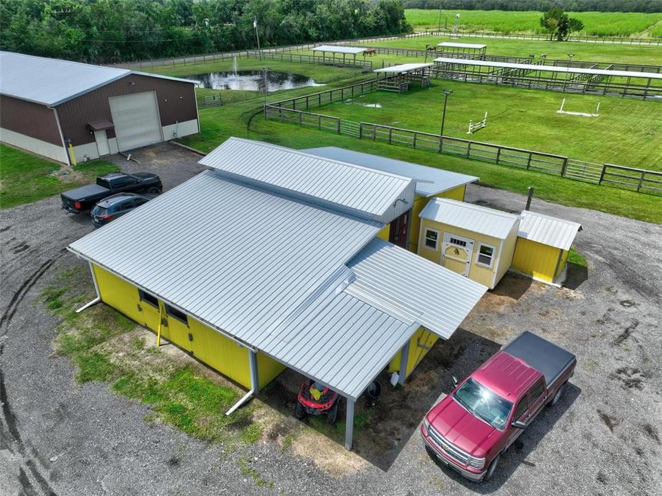 For Sale: $1,295,000 (9.86 acres)