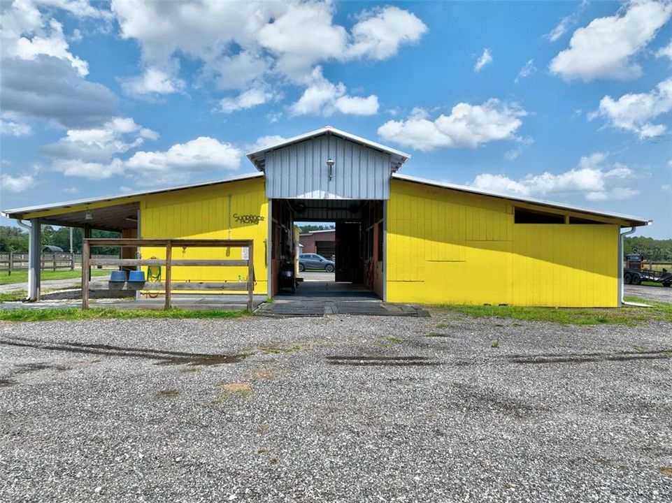 For Sale: $1,295,000 (9.86 acres)