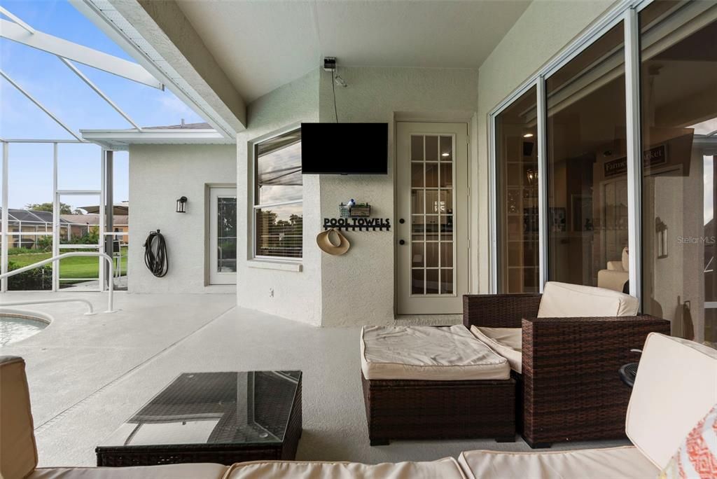 Activo con contrato: $430,000 (3 camas, 2 baños, 2260 Pies cuadrados)