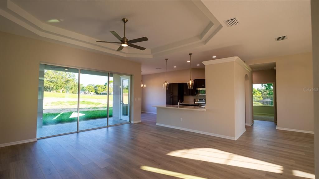 For Sale: $549,900 (3 beds, 2 baths, 2067 Square Feet)