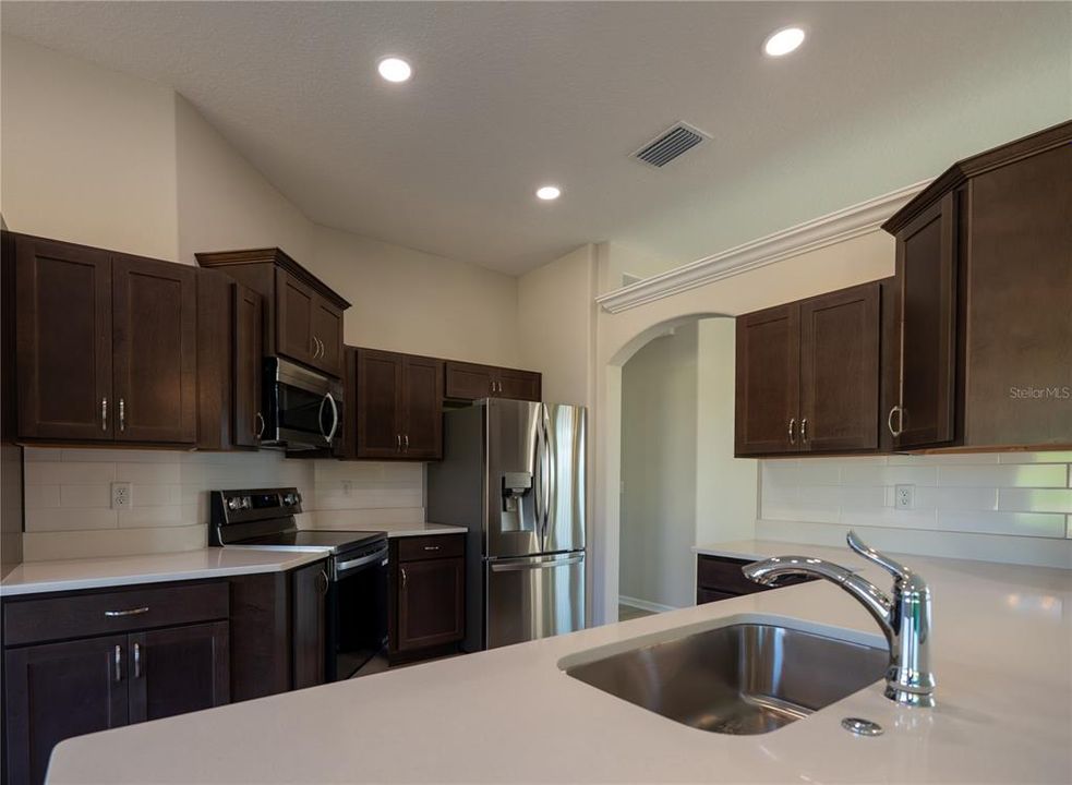 For Sale: $549,900 (3 beds, 2 baths, 2067 Square Feet)