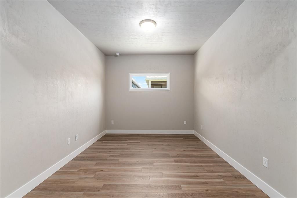 待售: $470,000 (3 贝兹, 2 浴室, 2200 平方英尺)