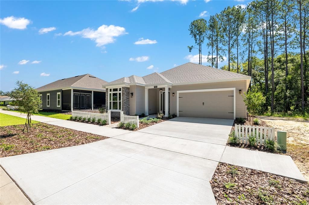 待售: $470,000 (3 贝兹, 2 浴室, 2200 平方英尺)