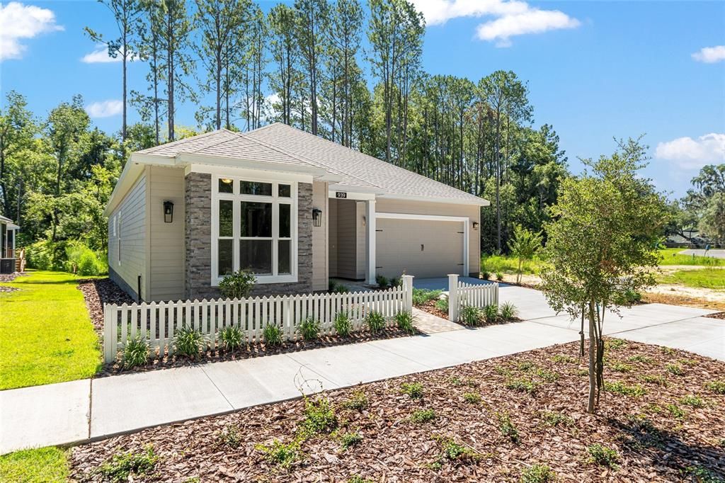 待售: $470,000 (3 贝兹, 2 浴室, 2200 平方英尺)