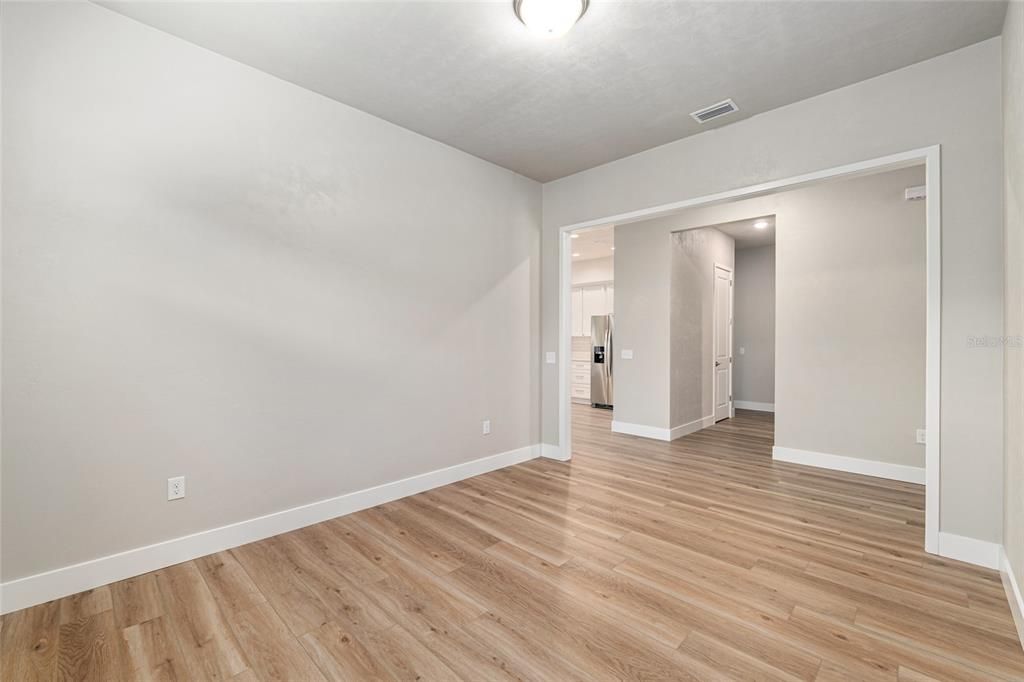 待售: $470,000 (3 贝兹, 2 浴室, 2200 平方英尺)