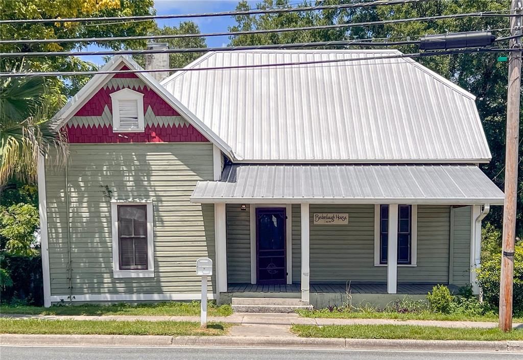 Recently Sold: $199,900 (3 beds, 2 baths, 1442 Square Feet)