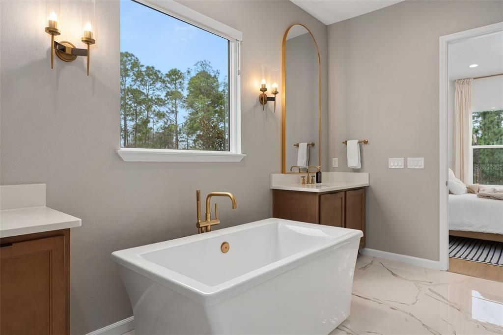 待售: $1,025,000 (4 贝兹, 3 浴室, 2813 平方英尺)