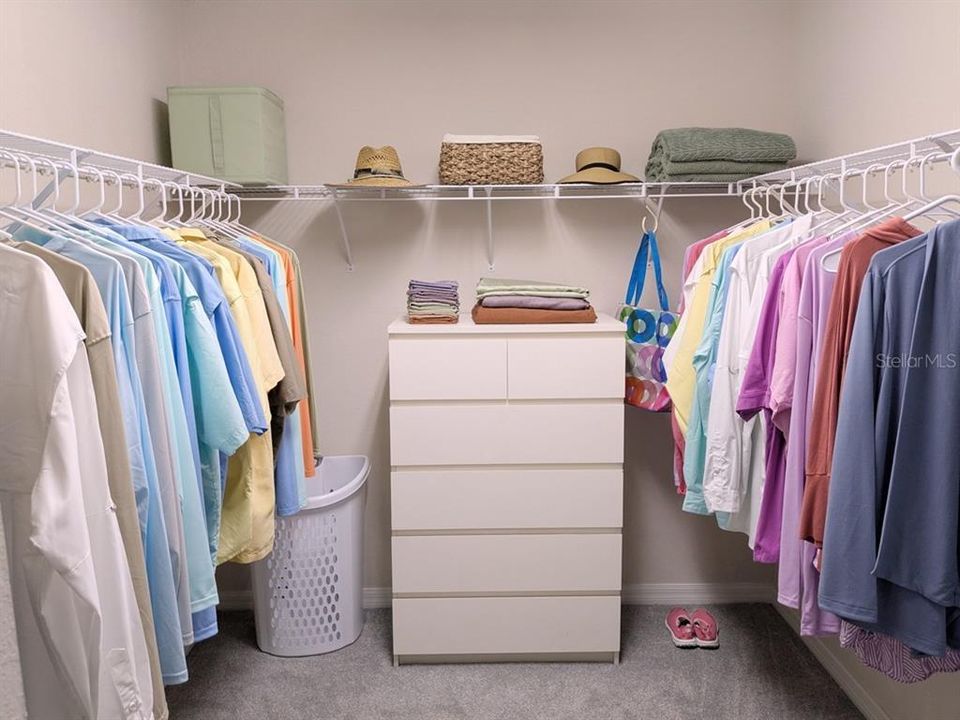 待售: $415,000 (4 贝兹, 2 浴室, 2257 平方英尺)