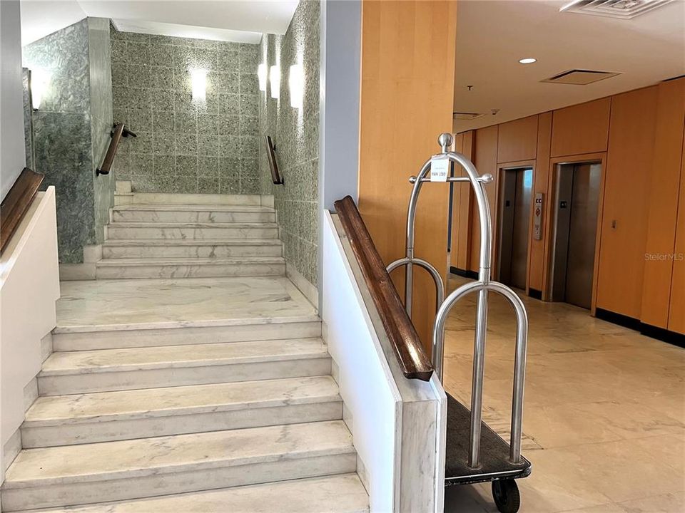 En Venta: $395,000 (1 camas, 1 baños, 707 Pies cuadrados)