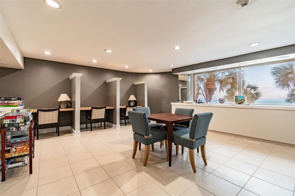 En Venta: $395,000 (1 camas, 1 baños, 707 Pies cuadrados)