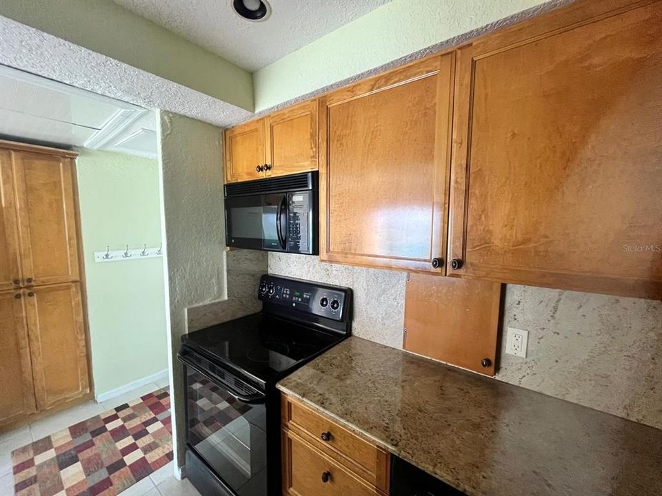 En Venta: $395,000 (1 camas, 1 baños, 707 Pies cuadrados)