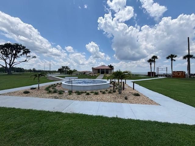 Activo con contrato: $13,000 (0.50 acres)