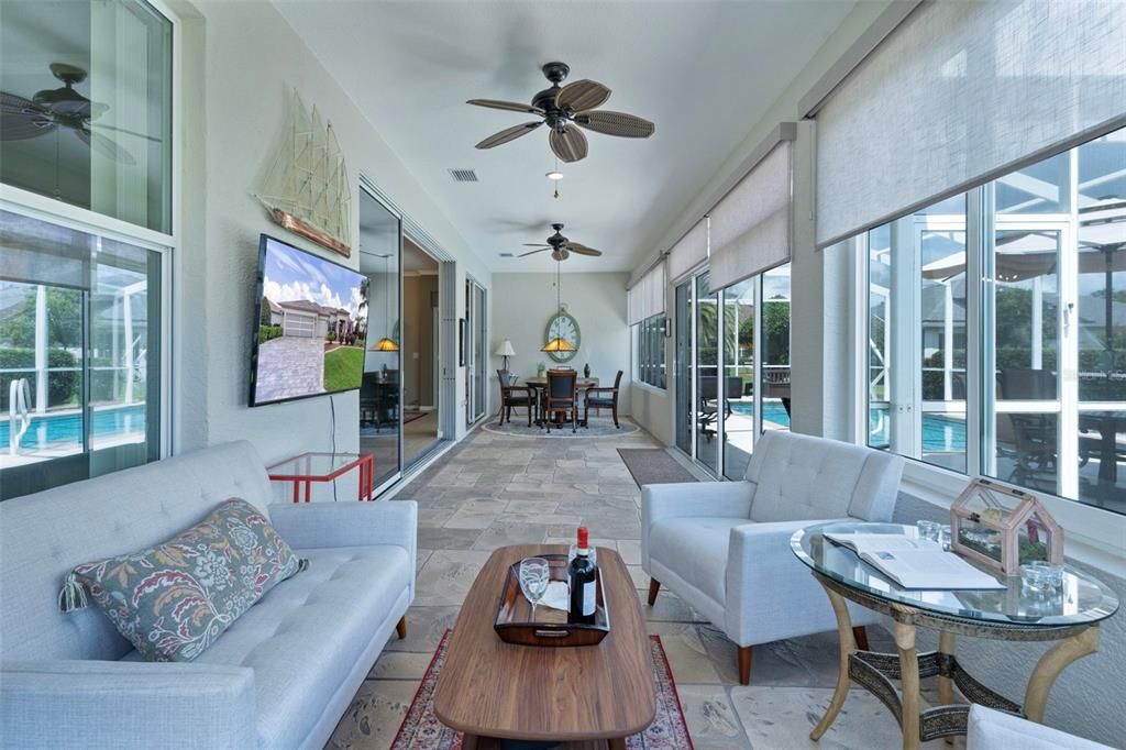 合同活跃: $499,000 (3 贝兹, 2 浴室, 2270 平方英尺)