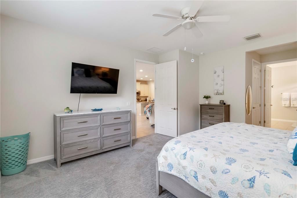 En Renta: $5,500 (4 camas, 2 baños, 2038 Pies cuadrados)