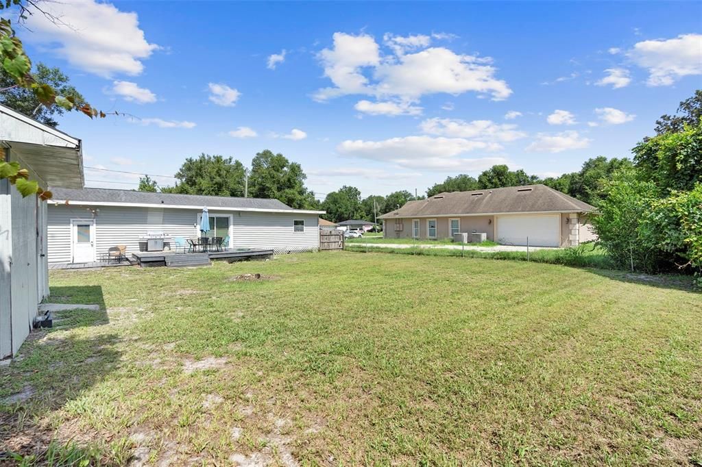 Active With Contract: $220,000 (5 beds, 2 baths, 1596 Square Feet)