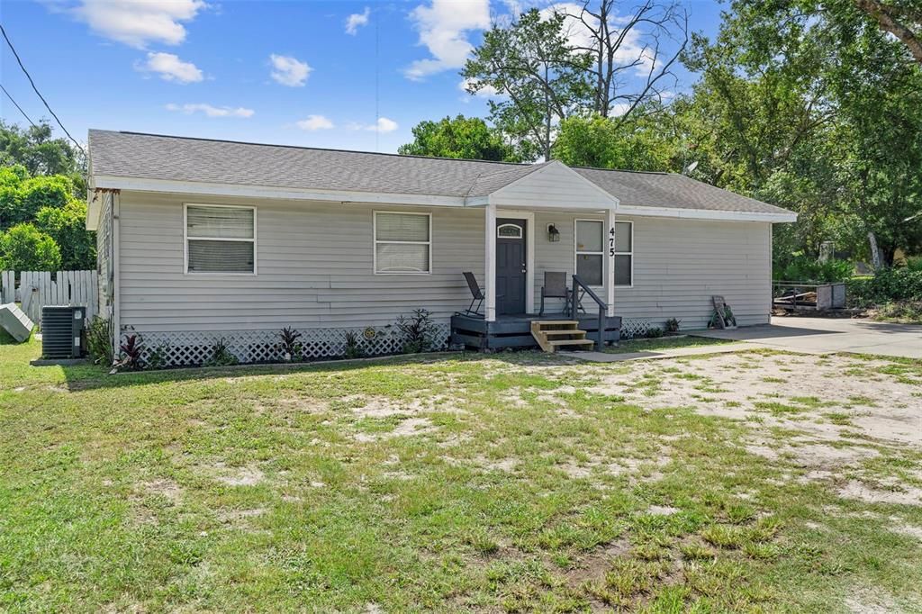 Active With Contract: $220,000 (5 beds, 2 baths, 1596 Square Feet)