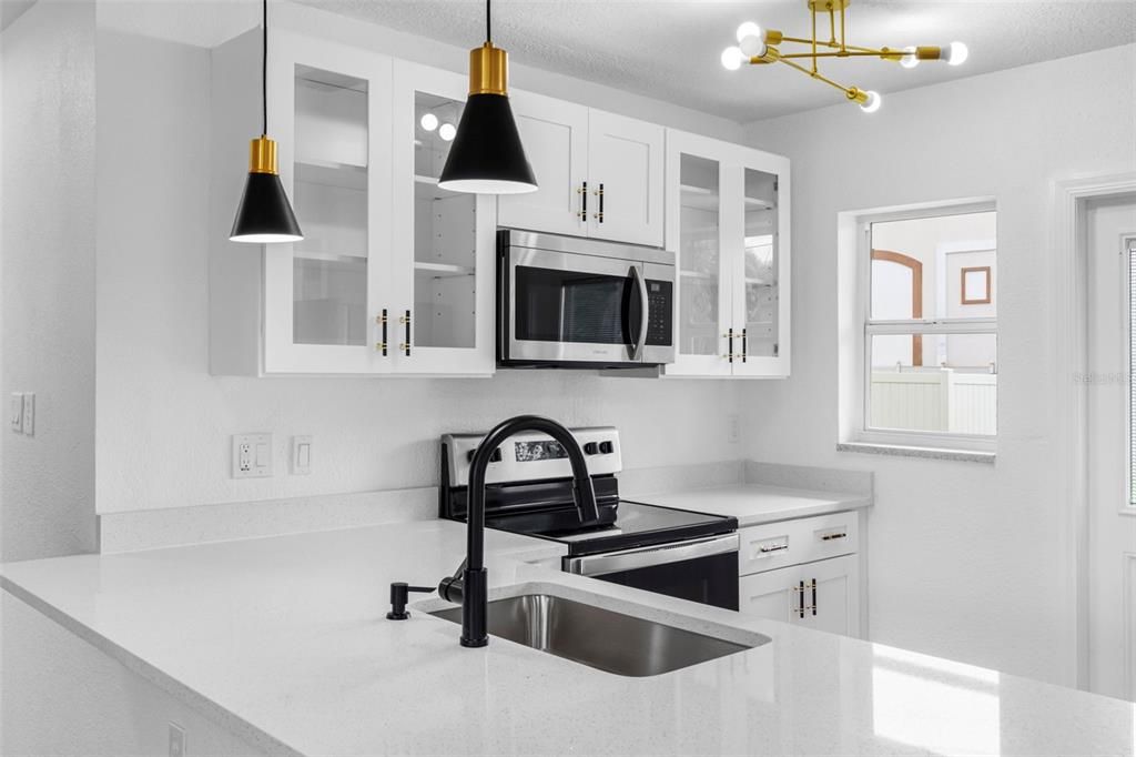 待售: $539,900 (3 贝兹, 2 浴室, 1400 平方英尺)