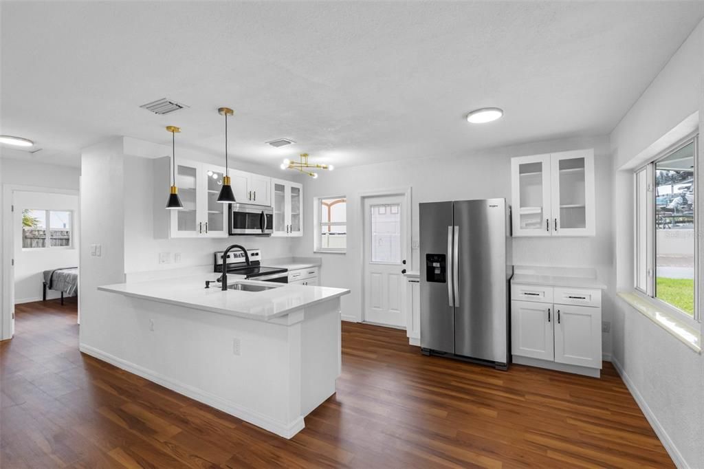 待售: $539,900 (3 贝兹, 2 浴室, 1400 平方英尺)