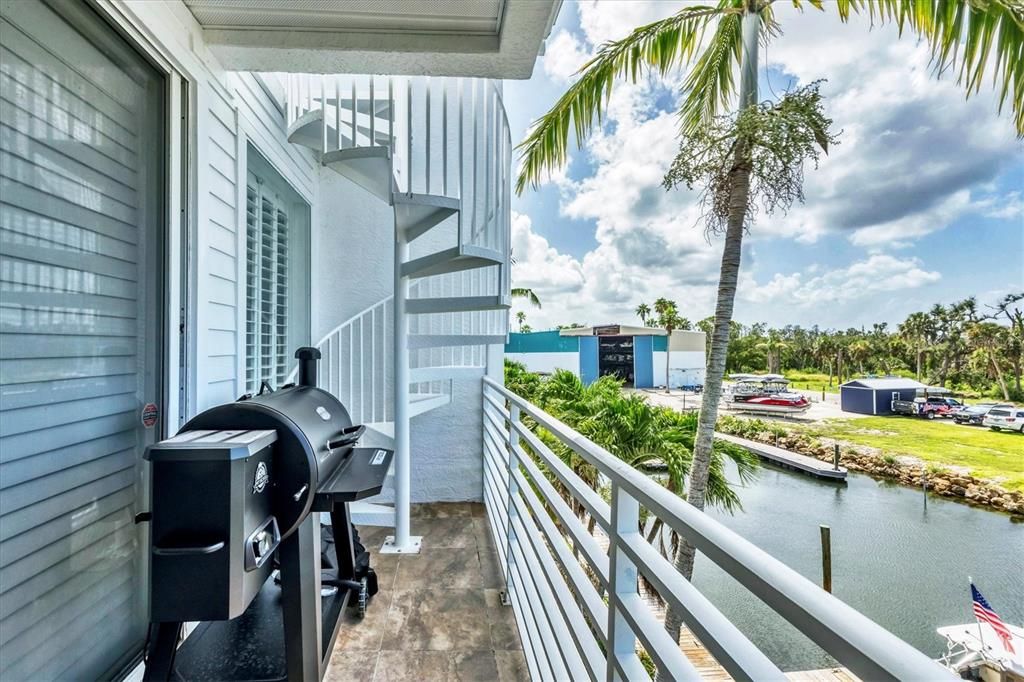 出租: $4,200 (3 贝兹, 3 浴室, 1735 平方英尺)