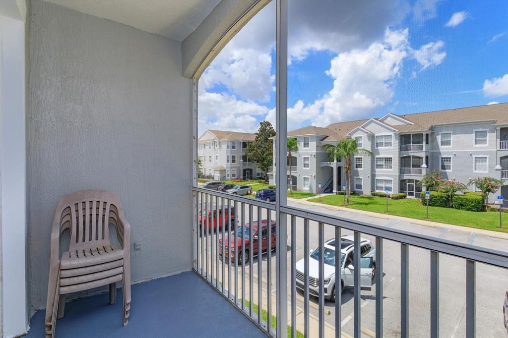 Activo con contrato: $209,900 (3 camas, 2 baños, 1268 Pies cuadrados)