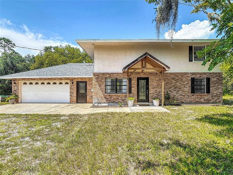 En Venta: $480,000 (4 camas, 2 baños, 1640 Pies cuadrados)