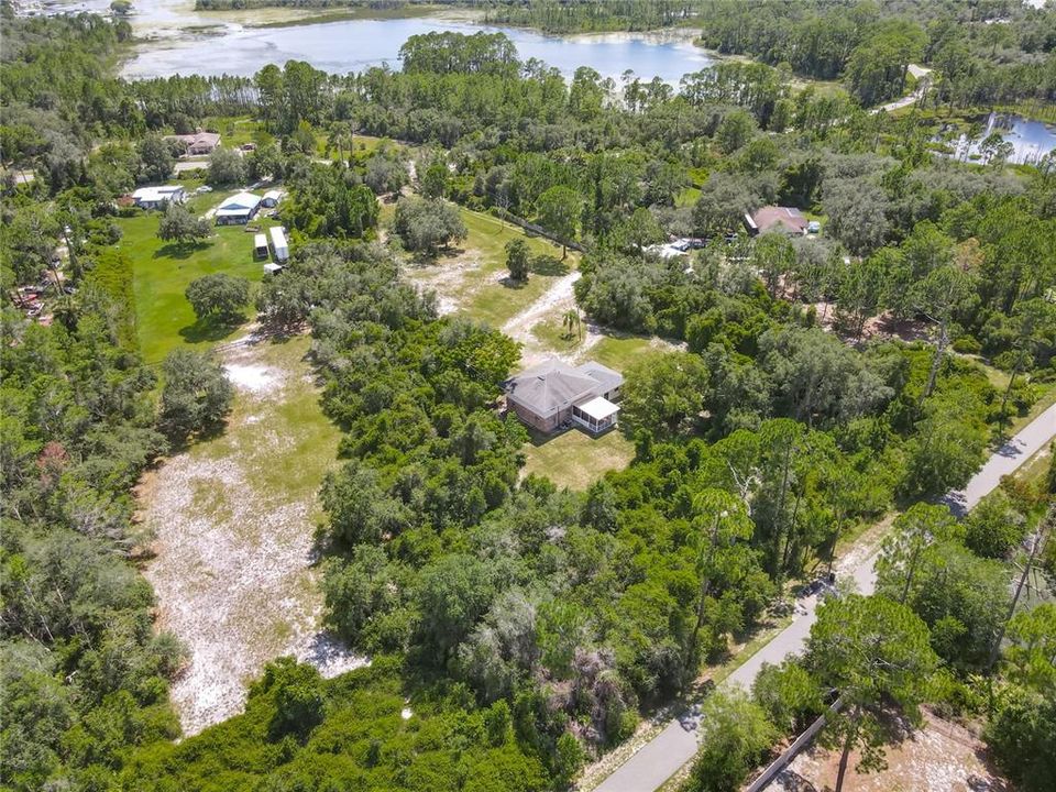 En Venta: $480,000 (4 camas, 2 baños, 1640 Pies cuadrados)