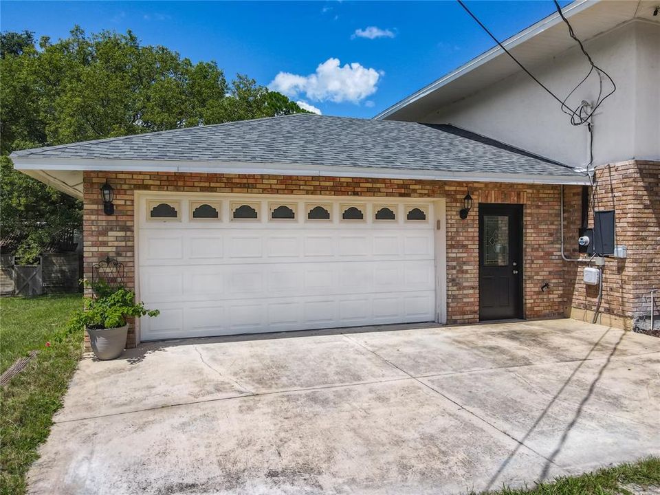 En Venta: $480,000 (4 camas, 2 baños, 1640 Pies cuadrados)