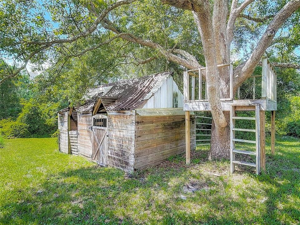 En Venta: $480,000 (4 camas, 2 baños, 1640 Pies cuadrados)