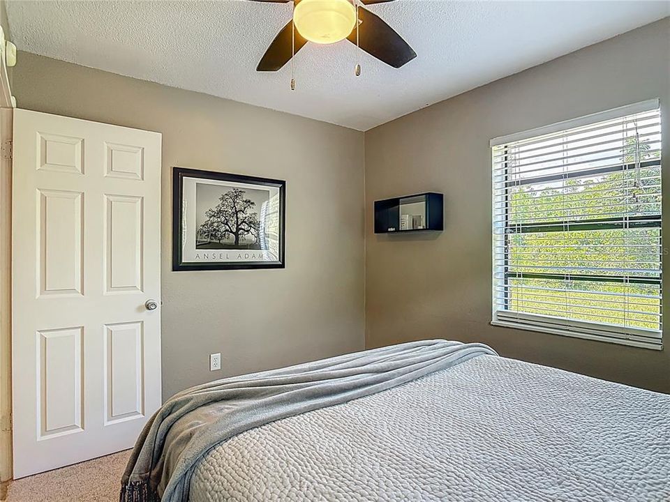 En Venta: $480,000 (4 camas, 2 baños, 1640 Pies cuadrados)