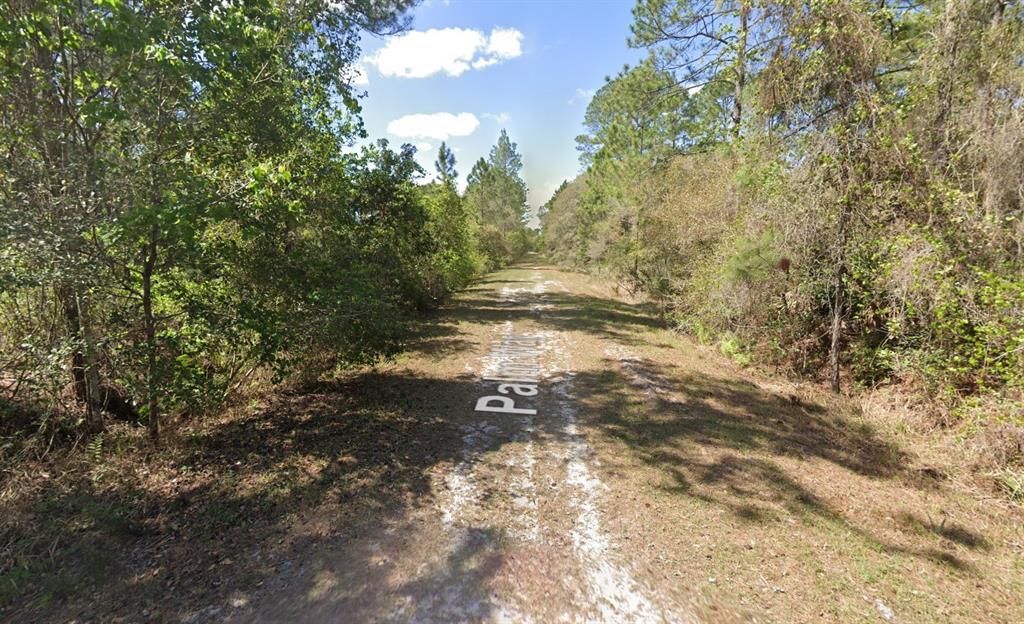 На продажу: $10,100 (0.23 acres)