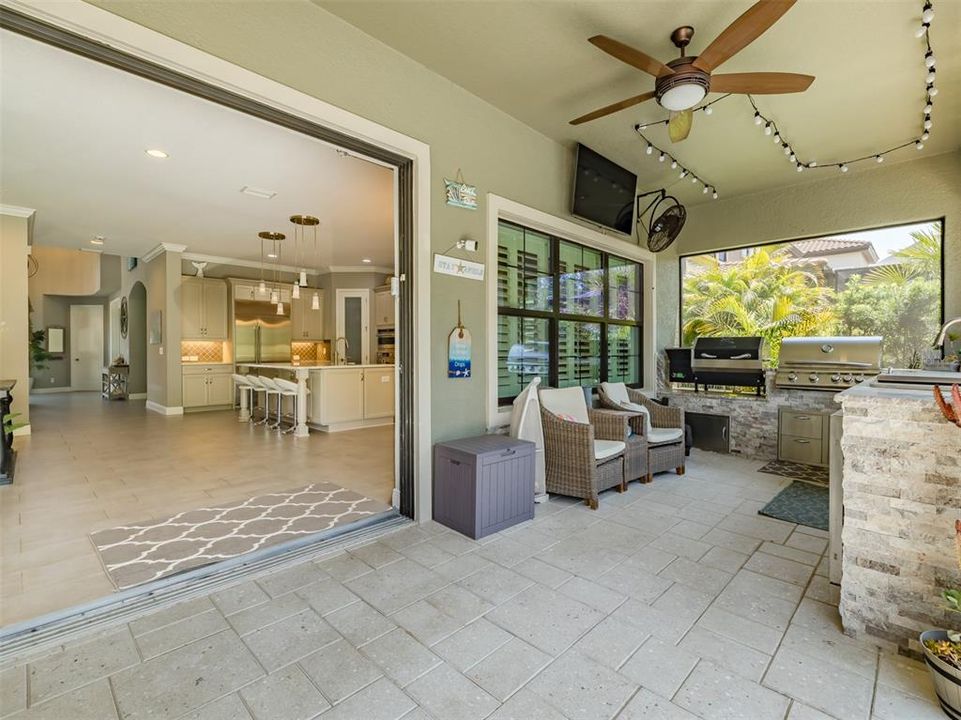 Active With Contract: $1,025,000 (5 beds, 4 baths, 4218 Square Feet)