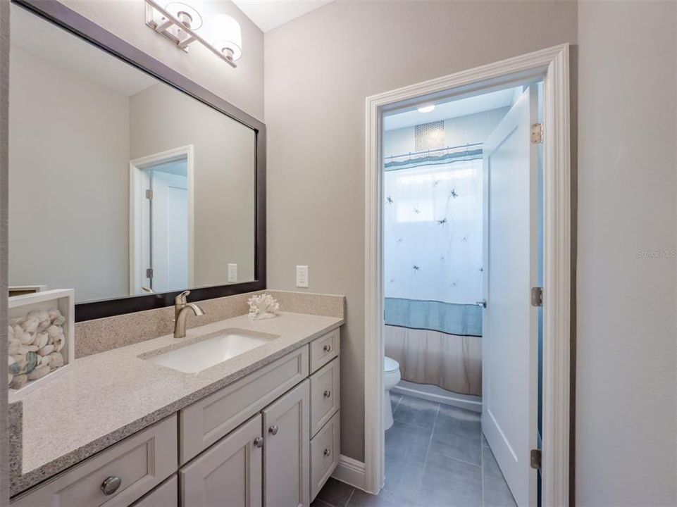 Active With Contract: $1,025,000 (5 beds, 4 baths, 4218 Square Feet)