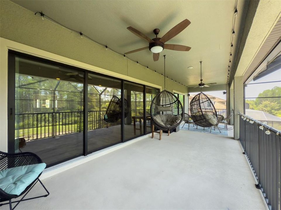 Active With Contract: $1,025,000 (5 beds, 4 baths, 4218 Square Feet)