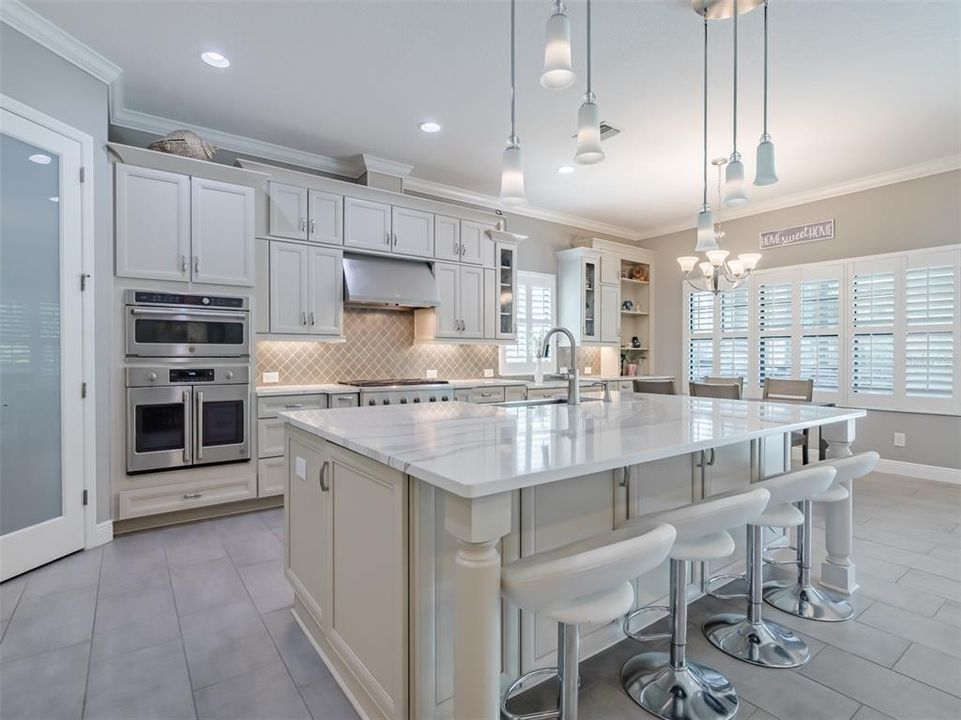 Active With Contract: $1,025,000 (5 beds, 4 baths, 4218 Square Feet)