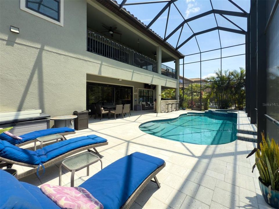 Active With Contract: $1,025,000 (5 beds, 4 baths, 4218 Square Feet)