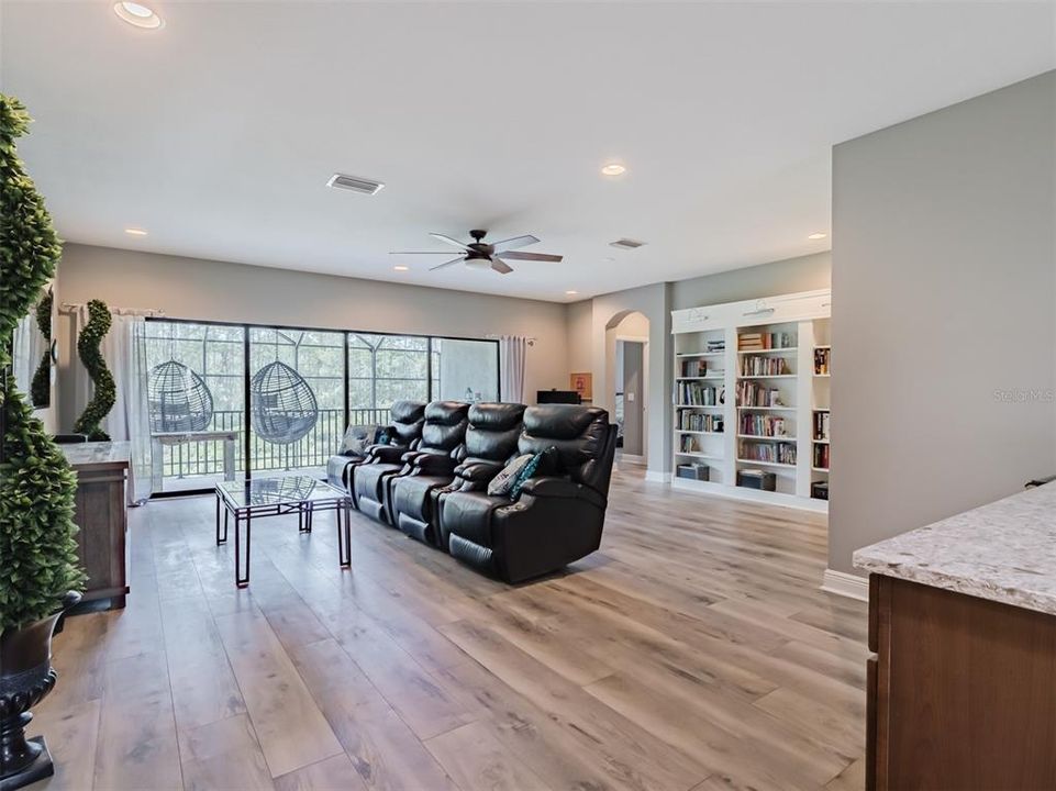 Active With Contract: $1,025,000 (5 beds, 4 baths, 4218 Square Feet)