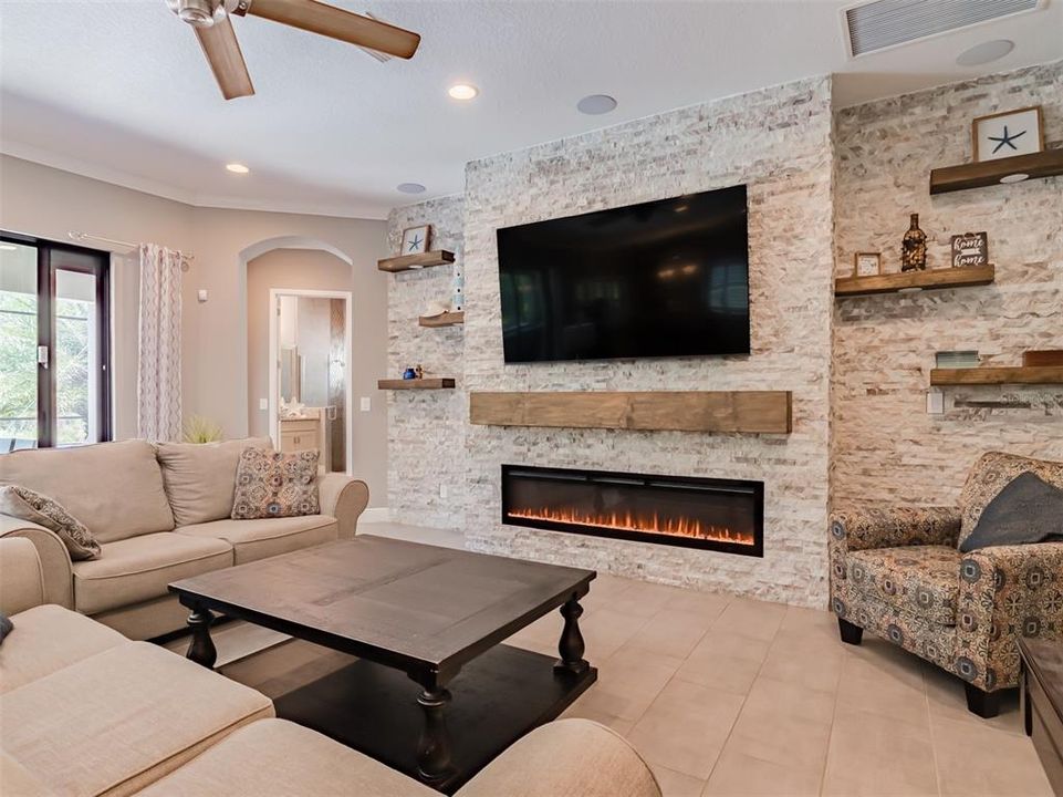 Active With Contract: $1,025,000 (5 beds, 4 baths, 4218 Square Feet)